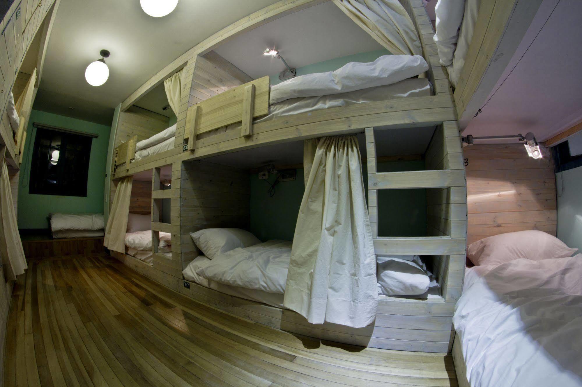 12:12 Hostels Bogotá Eksteriør bilde
