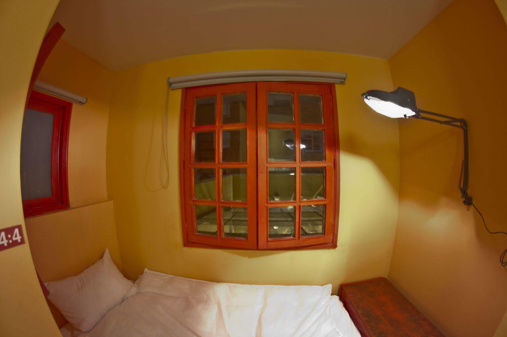 12:12 Hostels Bogotá Eksteriør bilde