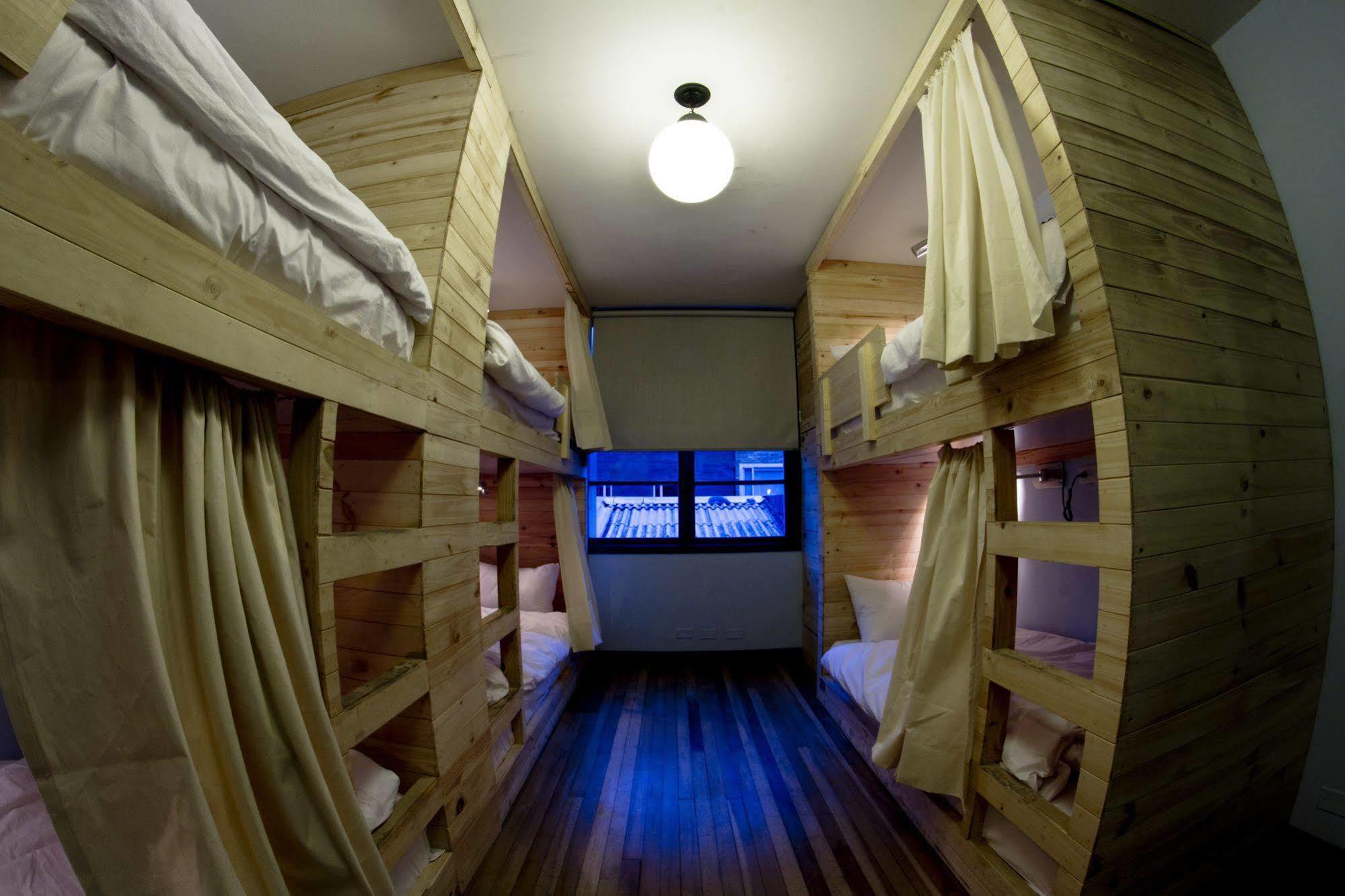 12:12 Hostels Bogotá Eksteriør bilde