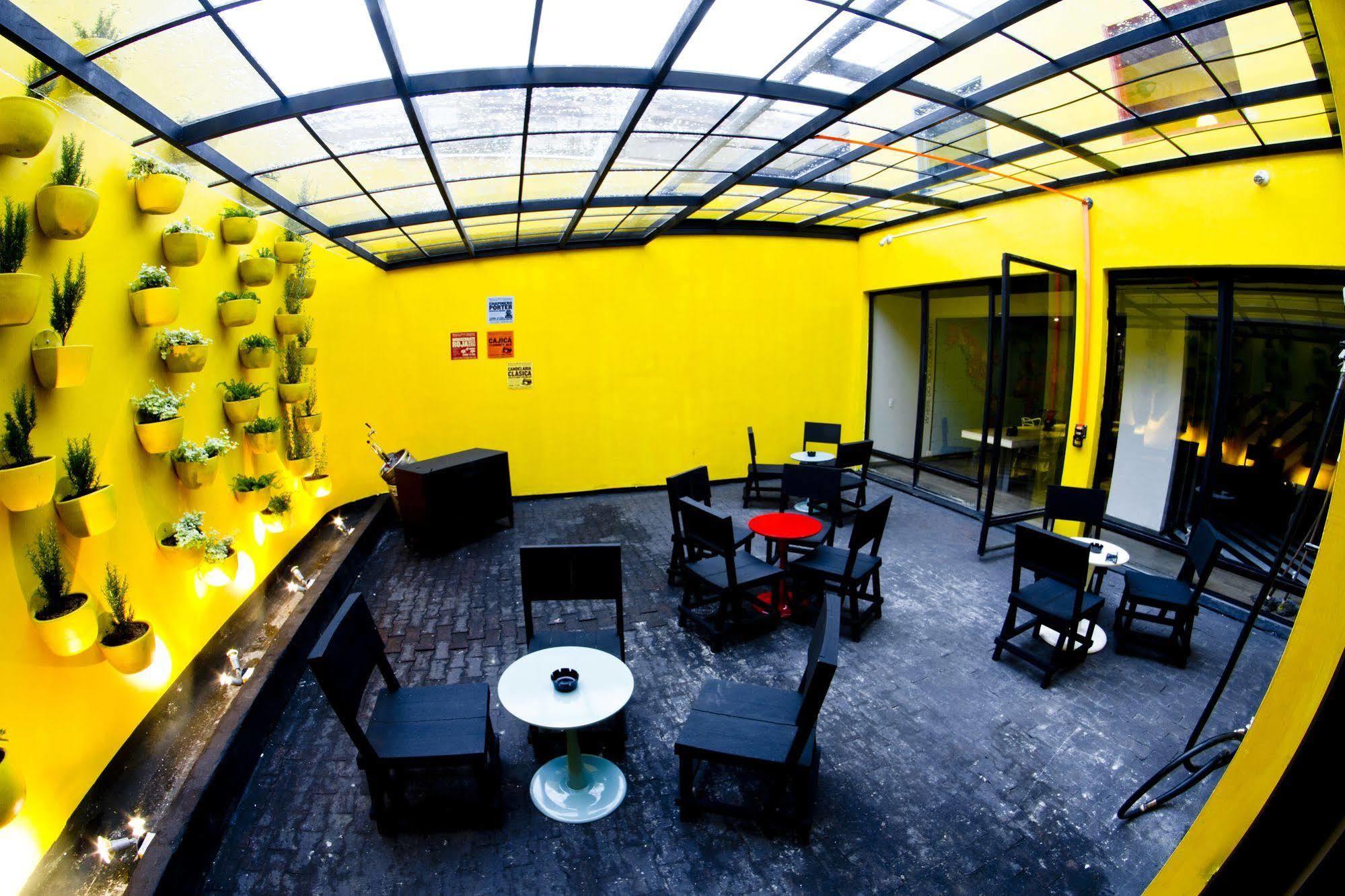 12:12 Hostels Bogotá Eksteriør bilde